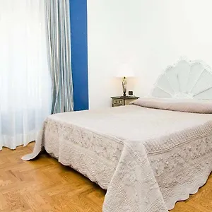 Linneo Hotel